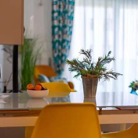 Sunny View By Moonlight 公寓 *